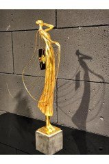 Gold Tel Pelerinli Kadın Biblo 52 Cm