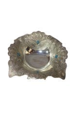 Dekoratif metal şekerlik