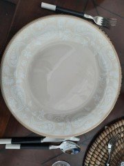 GOLDEN PAİSLEY ROYAL  BONE CHİNA YEMEK TAKIMI SUPLA 12'Lİ